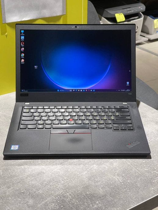 Ультрабук Lenovo ThinkPad T480 / 14&quot; (1920x1080) IPS / Intel Core i5-8250U (4 (8) ядра по 1.6 - 3.4 GHz) / 8 GB DDR4 / 480 GB SSD / Intel UHD Graphics 620 / WebCam - 2