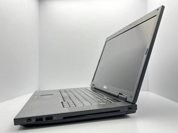 Ноутбук Dell Vostro 1510 / 15.6&quot; (1920x1080) TN / Intel Core 2 Duo T5870 (2 (2) ядра по 2.0) / 4 GB DDR2 / 250 GB HDD / nVidia GeForce 8400 GS, 256 MB GDDR2, 64-bit / WebCam - 4