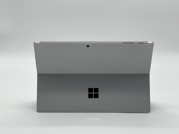 Ноутбук-трансформер Б-класс Microsoft Surface Pro 4 / 12.3&quot; (2736x1824) IPS Touch / Intel Core i5-6300U (2 (4) ядра по 2.4 - 3.0 GHz) / 8 GB DDR3 / 256 GB SSD / Intel HD Graphics 520 / WebCam - 5