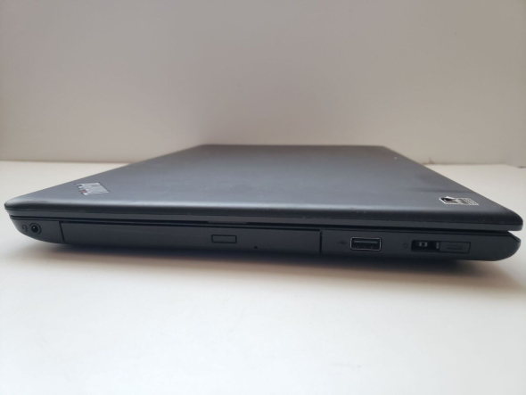 Ноутбук Lenovo ThinkPad E550 / 15.6&quot; (1366x768) TN / Intel Core i3-4005U (2 (4) ядра по 1.7 GHz) / 8 GB DDR3 / 256 GB SSD / Intel HD Graphics 4400 / WebCam - 5