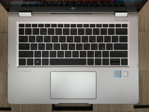 Ноутбук-трансформер HP EliteBook x360 1030 G2 / 13.3&quot; (1920x1080) IPS Touch / Intel Core i5-7300U (2 (4) ядра по 2.6 - 3.5 GHz) / 8 GB DDR4 / 256 GB SSD M.2 / Intel HD Graphics 620 / WebCam / Fingerprint / USB 3.1 / HDMI - 4