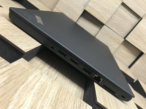 Ультрабук Б-класс Lenovo ThinkPad T470 / 14&quot; (1366x768) TN / Intel Core i5-7300U (2 (4) ядра по 2.6 - 3.5 GHz) / 8 GB DDR4 / 256 GB SSD / Intel HD Graphics 620 / WebCam / Fingerprint / USB 3.1 / HDMI / Два АКБ - 6