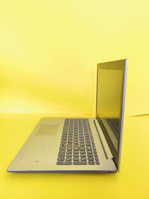Игровой ноутбук Б-класс Lenovo IdeaPad 320-15ISK / 15.6 (1920x1080) TN / Intel Core i3-6006U (2 (4) ядра по 2.0 GHz) / 8 GB DDR4 / 256 GB SSD / nVidia GeForce 920MX, 2 GB GDDR3, 64-bit / WebCam - 4