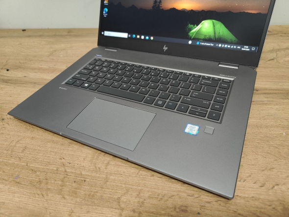 Ультрабук HP ZBook Studio G5 / 15.6&quot; (1920x1080) IPS / Intel Core i7-9750H (6 (12) ядер по 2.6 - 4.5 GHz) / 32 GB DDR4 / 512 GB SSD / Intel UHD Graphics 630 / WebCam / Fingerprint - 8