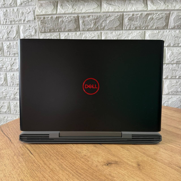 Игровой ноутбук Dell Inspiron G5 5587 / 15.6&quot; (1920x1080) IPS / Intel Core i5-8300H (4 (8) ядра по 2.3 - 4.0 GHz) / 16 GB DDR4 / 128 GB SSD + 1000 GB HDD / nVidia GeForce GTX 1060 Max-Q, 6 GB GDDR5, 192-bit / WebCam - 3