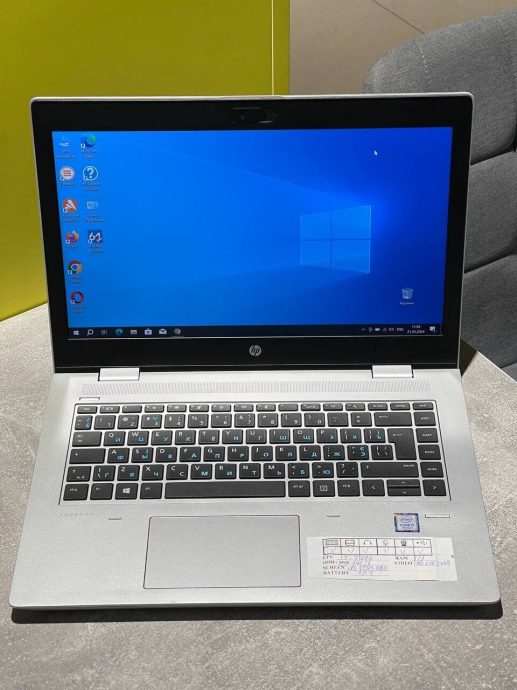 Ноутбук HP Probook 640 G4 / 14&quot; (1920x1080) IPS / Intel Core i5-7200U (2 (4) ядра по 2.5 - 3.1 GHz) / 8 GB DDR4 / 240 GB SSD / Intel HD Graphics 620 / WebCam - 2