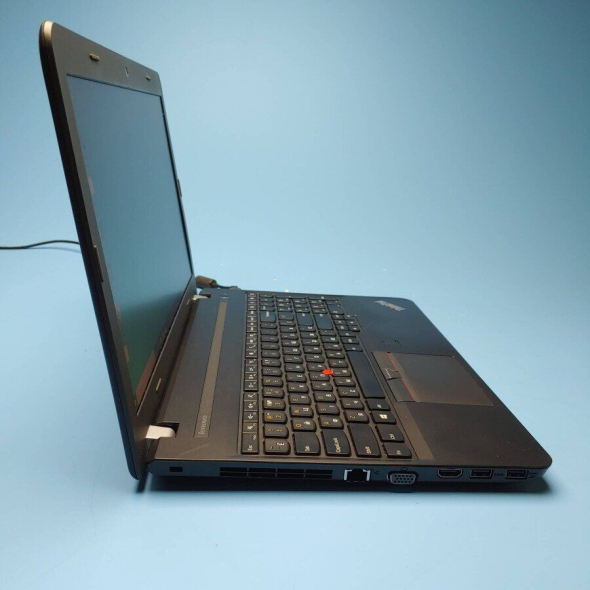 Ноутбук Lenovo ThinkPad E560 / 15.6&quot; (1366x768) TN / Intel Core i5-6200U (2 (4) ядра по 2.3 - 2.8 GHz) / 8 GB DDR3 / 240 GB SSD / Intel HD Graphics 520 / WebCam / DVD-ROM / Win 10 Pro - 3