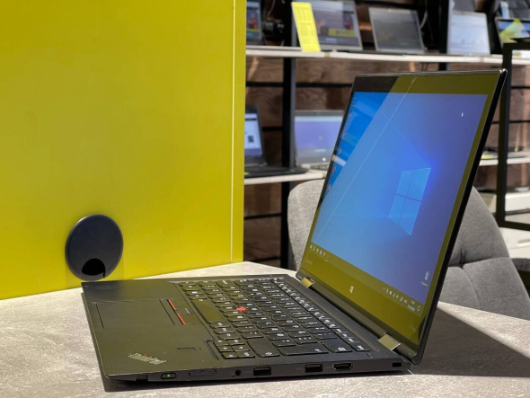 Ноутбук-трансформер Lenovo ThinkPad Yoga X1 / 14&quot; (2560x1440) IPS Touch / Intel Core i5-6200U (2 (4) ядра по 2.3 - 2.8 GHz) / 8 GB DDR3 / 240 GB SSD / Intel HD Graphics 520 / WebCam - 4