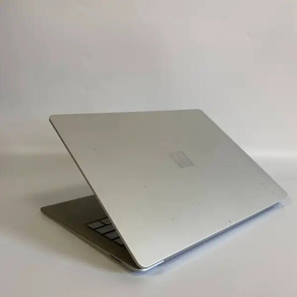 Ультрабук Б-класс Microsoft Surface Laptop 2 / 13.5&quot; (2256x1504) IPS Touch / Intel Core i5-8350U (4 (8) ядра по 1.7 - 3.6 GHz) / 8 GB DDR3 / 256 GB SSD / Intel UHD Graphics 620 / WebCam + Беспроводная мышка - 7