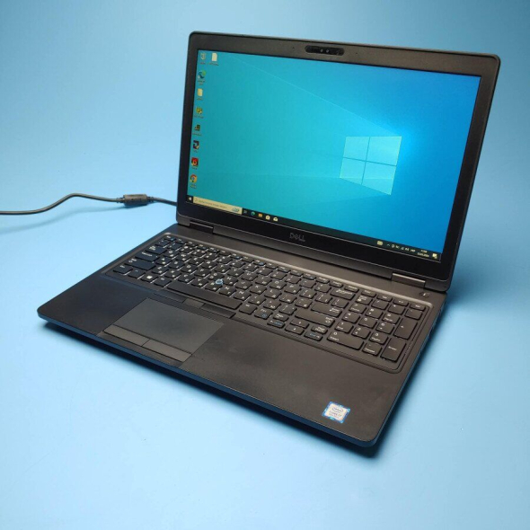 Игровой ноутбук Dell Latitude 5591 / 15.6&quot; (1920x1080) IPS / Intel Core i7-8850H (6 (12) ядер по 2.6 - 4.3 GHz) / 8 GB DDR4 / 240 GB SSD / nVidia GeForce MX130, 2GB DDR5, 64-bit / WebCam / Win 10 Pro - 2