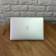 Ультрабук Б-класс Apple MacBook Pro 13 A1502 2015 / 13.3" (2560x1600) IPS / Intel Core i5-5257U (2 (4) ядра по 2.7 - 3.1 GHz) / 8 GB DDR3 / 256 GB SSD / Intel Iris Graphics 6100 / WebCam / MacOS - 3