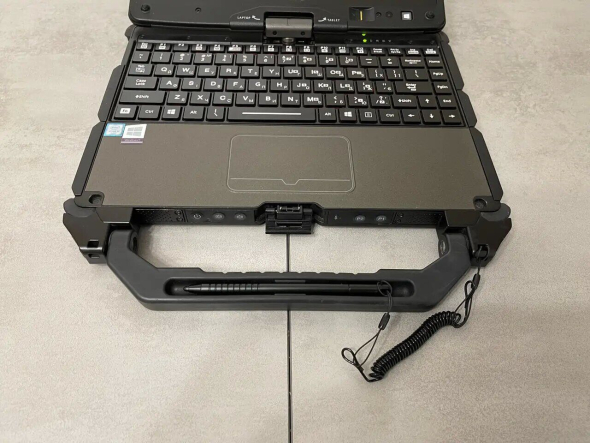 Защищенный ноутбук-трансформер Getac V110 G3 / 11.6&quot; (1366x768) IPS Touch / Intel Core i5-6200U (2 (4) ядра по 2.3 - 2.8 GHz) / 16 GB DDR4 / 128 GB SSD / Intel HD Graphics 520 / WebCam / HDMI / 4G LTE / Две батареи - 11