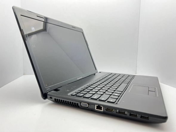 Ноутбук Lenovo G570 / 15.6&quot; (1366x768) TN / Intel Core i5-2450M (2 (4) ядра по 2.5 - 3.1 GHz) / 6 GB DDR3 / 120 GB SSD / Intel HD Graphics 3000 / WebCam - 3