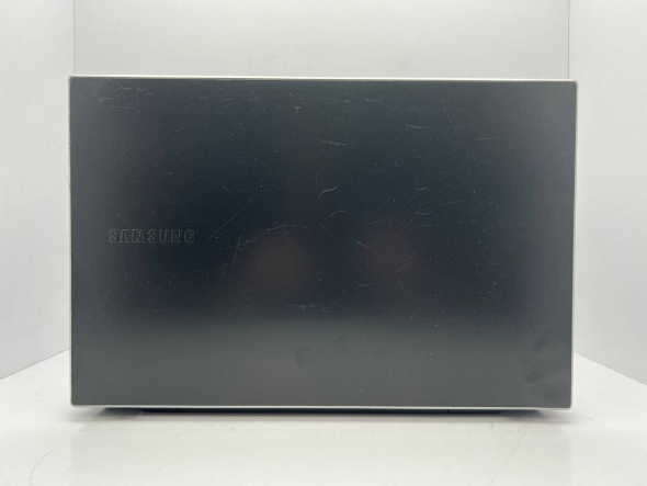 Ноутбук Samsung NP300V5A / 15.6&quot; (1366x768) TN LED / Intel Core i3-2350M (2 (4) ядра по 2.3 GHz) / 4 GB DDR3 / 1000 GB HDD / nVidia GeForce GT 520M, 1GB DDR3, 64-bit / WebCam - 5