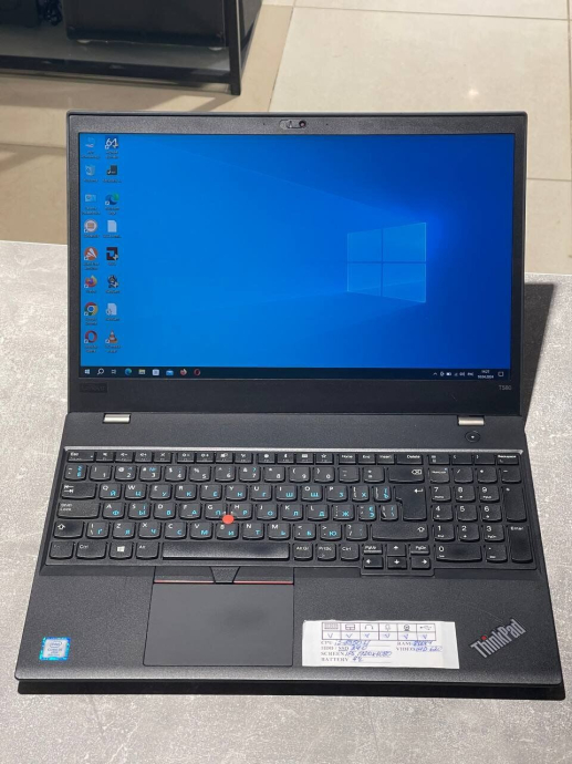 Ноутбук Lenovo ThinkPad T580 / 15.6&quot; (1920x1080) IPS / Intel Core i7-8550U (4 (8) ядра по 1.8 - 4.0 GHz) / 16 GB DDR4 / 480 GB SSD / Intel UHD Graphics 620 / WebCam / 4G / Две АКБ - 2