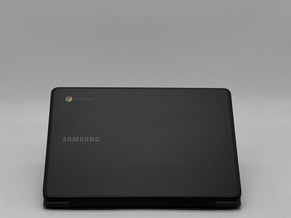 Нетбук Samsung ChromeBook 3 XC500C13 / 11.6 &quot; (1366x768) TN / Intel Celeron N3060 (2 ядра по 1.6-2.48 GHz) / 4 GB DDR3 / 16 GB eMMC / Intel UHD Graphics 400 / WebCam / ChromeOS - 5