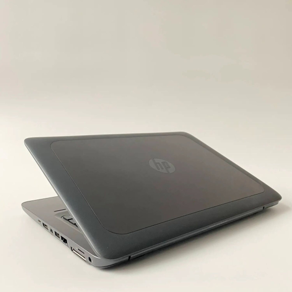 Ноутбук HP ZBook 14U G4 / 14&quot; (1920x1080) TN / Intel Core i5-7200U (2 (4) ядра по 2.5 - 3.1 GHz) / 16 GB DDR4 / 128 GB SSD + 500 Gb HDD / AMD FirePro W4190M, 2 GB GDDR5, 128-bit / WebCam / VGA + бездротова мишка - 7