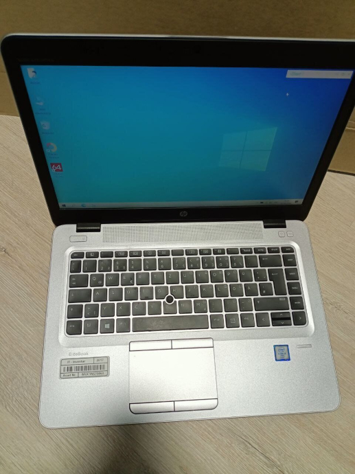 Ноутбук Б-класс HP EliteBook 840 G3 / 14&quot; (1920x1080) TN / Intel Core i5-6300U (2 (4) ядра по 2.4 - 3.0 GHz) / 8 GB DDR4 / 128 GB SSD / Intel HD Graphics 520 / WebCam / VGA - 3
