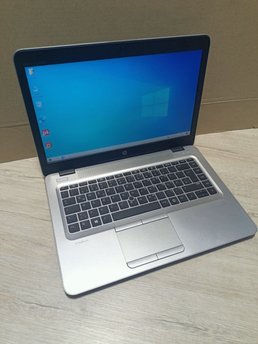 Ноутбук Б-класс HP EliteBook MT42 / 14&quot; (1920x1080) TN / AMD Pro A8-8600B (4 ядра по 1.6 - 3.0 GHz) / 8 GB DDR3 / 128 GB SSD / AMD Radeon R6 Graphics / WebCam / АКБ - 3