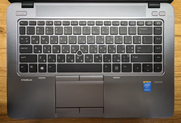 Ноутбук HP EliteBook 840 G2 / 14&quot; (1366x768) TN / Intel Core i5-5200U (2 (4) ядра по 2.2 - 2.7 GHz) / 8 GB DDR3 / 240 GB SSD / Intel HD Graphics 5500 / WebCam / Fingerprint / Windows 10 - 3