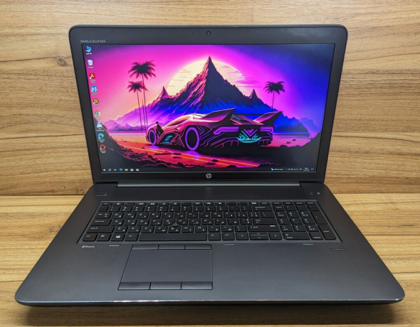 Мобильная рабочая станция HP zBook 17 G4 / 17.3&quot; (1920x1080) IPS / Intel Core i7-7700HQ (4 (8) ядра по 2.8 - 3.8 GHz) / 64 GB DDR4 / 1000 GB SSD / nVidia Quadro P3000, 6 GB GDDR5, 192-bit / WebCam / Fingerprint / Windows 10 - 2