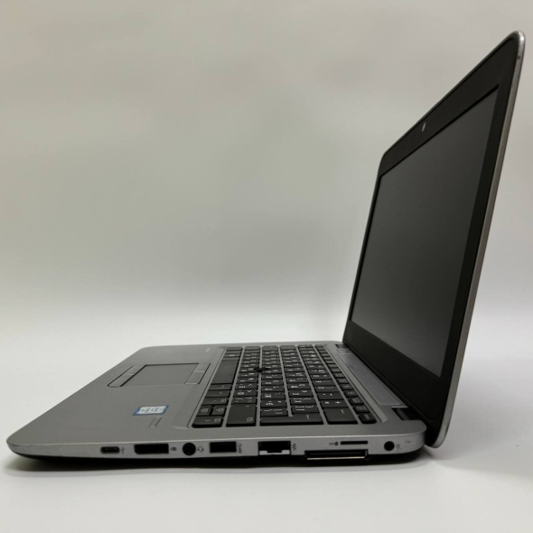 Нетбук Б-класс HP EliteBook 820 G3 / 12.5&quot; (1366x768) TN / Intel Core i5-6200U (2 (4) ядра по 2.3 - 2.8 GHz) / 16 GB DDR4 / 256 GB SSD M.2 / Intel HD Graphics 520 / WebCam / Sim card - 5