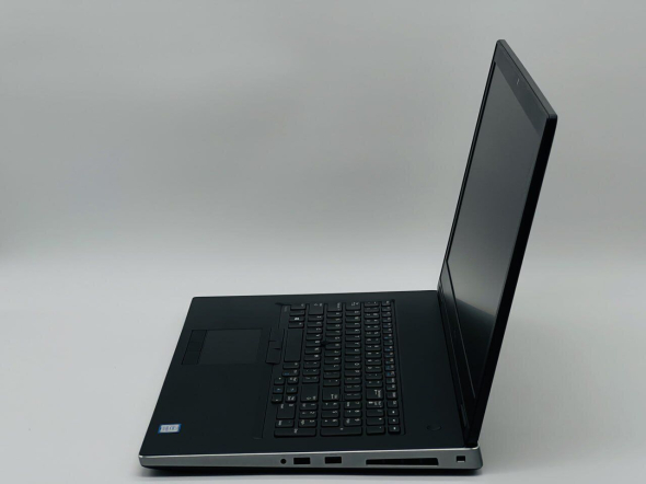 Мобільна робоча станція Б-клас Dell Precision 7730 / 17.3&quot; (1920x1080) IPS / Intel Core i7 - 8750H (6 (12) ядер по 2.2-4.1 GHz) / 16 GB DDR4 / 240 GB SSD / AMD Radeon Pro WX 4150, 4 GB GDDR5, 128-bit / WebCam / LTE - 4