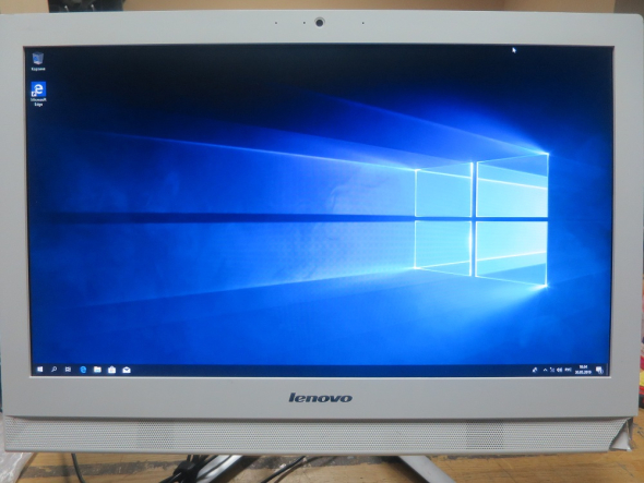 23&quot; Lenovo C50-30 Core i3 4005U 8GB RAM 500GB HDD - 7