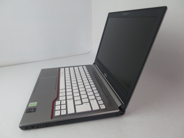 Ноутбук 13.3&quot; Fujitsu LifeBook E734 Intel Core i5-4300M 4Gb RAM 120Gb SSD - 3