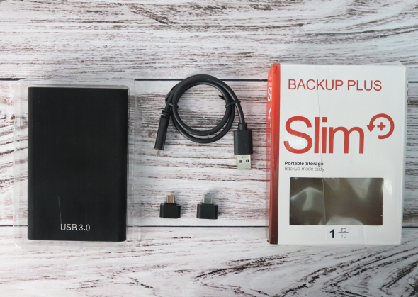 Портативный внешний накопитель Backup Plus Slim 1Tb USB-TypeA/USB-TypeC/MicroUSB - 4