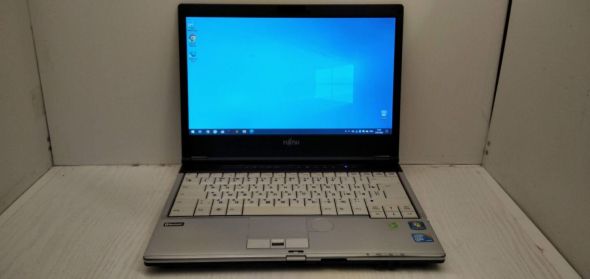 Ноутбук Б-клас Fujitsu LifeBook S760 / 13&quot; (1366x768) TN / Intel Core i5-520M (2 (4) ядра по 2.4 - 2.93 GHz) / 4 GB DDR3 / 120 GB SSD / Intel HD Graphics - 2