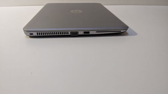 Ультрабук HP EliteBook 840 G4 / 14&quot; (1920x1080) TN / Intel Core i5-7300U (2 (4) ядра по 2.6 - 3.5 GHz) / 8 GB DDR4 / 256 GB SSD / Intel HD Graphics 620 / WebCam / DisplayPort - 4