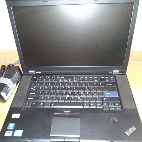 Ноутбук Lenovo ThinkPad T520 / 15.6&quot; (1366x768) TN / Intel Core i5-2520M (2 (4) ядра по 2.5 - 3.2 GHz) / 4 GB DDR3 / 500 GB HDD / Intel HD Graphics 3000 / WebCam / DisplayPort - 2