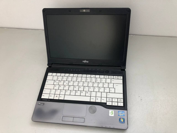 Ноутбук Б-клас Fujitsu Lifebook S762 / 13.3&quot; (1366x768) TN / Intel Core i5-3320M (2 (4) ядра по 2.6-3.3 GHz) / 4 GB DDR3 / 500 Gb HDD / Intel HD Graphics 4000 / WebCam / DVD-ROM - 2