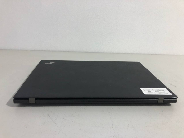 Ультрабук Б-клас Lenovo ThinkPad T450 / 14&quot; (1600x900) TN / Intel Core i5-5300U (2 (4) ядра по 2.3 - 2.9 GHz) / 8 GB DDR3 / 240 GB SSD / Intel HD Graphics 5500 / WebCam / VGA / Два АКБ - 9