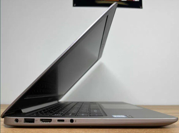 Ноутбук Asus ZenBook UX310UA/ 13.3 &quot; (3200x1800) IPS / Intel Core i3-7100U (2 (4) ядра по 2.4 GHz) / 8 GB DDR4 / 256 GB SSD M. 2 / Intel HD Graphics 620 / Windows 10 - 4