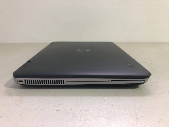 Ноутбук Б-класс HP ProBook 640 G2 / 14&quot; (1920x1080) TN / Intel Core i3-6100U (2 (4) ядра по 2.3 GHz) / 8 GB DDR4 / 128 GB SSD / Intel HD Graphics 520 / WebCam / DisplayPort - 3
