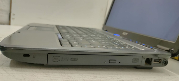 Ноутбук Б-класс Acer Aspire 4930 / 14.1&quot; (1280x800) TN / Intel Core 2 Duo T5800 (2 ядра по 2.0 GHz) / 4 GB DDR2 / 200 GB HDD / nVidia GeForce 9300M GS, 256 MB GDDR2, 64-bit / WebCam - 6