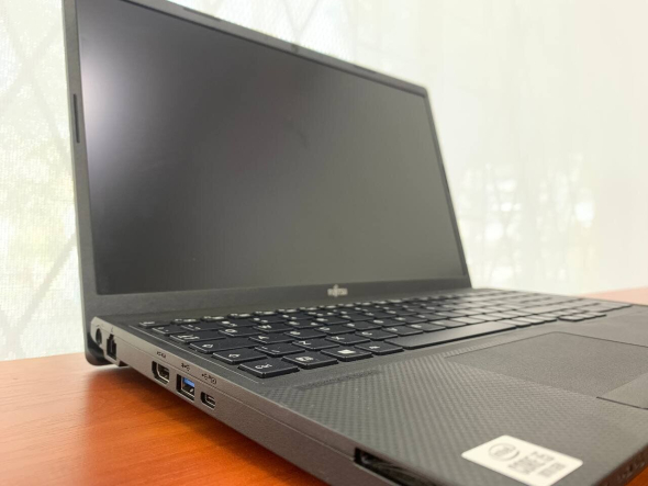 Ультрабук Fujitsu LifeBook A3510 / 15.6&quot; (1920x1080) IPS / Intel Core i5-1035G1 (4 (8) ядра по 1.0 - 3.6 GHz) / 8 GB DDR4 / 256 GB SSD / Intel UHD Graphics / WebCam - 3