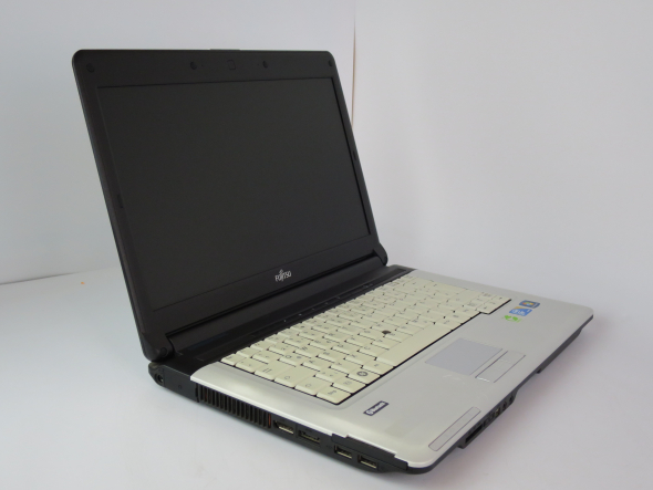 Ноутбук 14&quot; Fujitsu LifeBook S710 Intel Celeron P4500 4Gb RAM 160Gb HDD - 5
