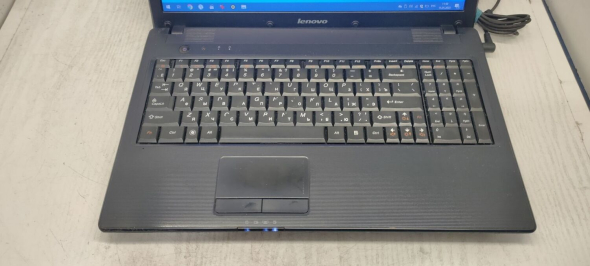 Ноутбук Б-класс Lenovo IdeaPad G560e / 15.6&quot; (1366x768) TN / Intel Celeron T3500 (2 ядра по 2.1 GHz) / 4 GB DDR3 / 320 GB HDD / Intel GMA 4500MHD Graphics / WebCam - 4