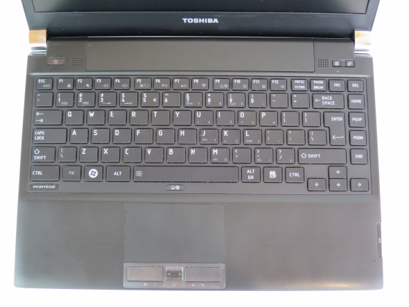 Ноутбук 13.3&quot; Toshiba Portege R700 Intel Core i3-370M 4Gb RAM 320Gb HDD - 5