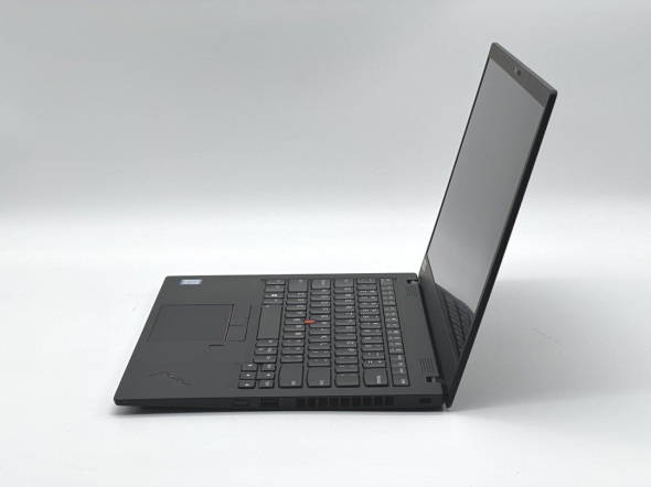 Ультрабук Lenovo ThinkPad X1 Carbon (7th Gen) / 14&quot; (1920x1080) IPS / Intel Core i5-8365U (4 (8) ядра по 1.6 - 4.1 GHz) / 8 GB DDR3 / 240 GB SSD / Intel UHD Graphics / WebCam / LTE - 4