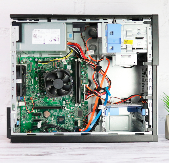 Системний блок Dell OptiPlex 390 MT Tower Intel Core i3-2120 4Gb RAM 480Gb SSD - 4