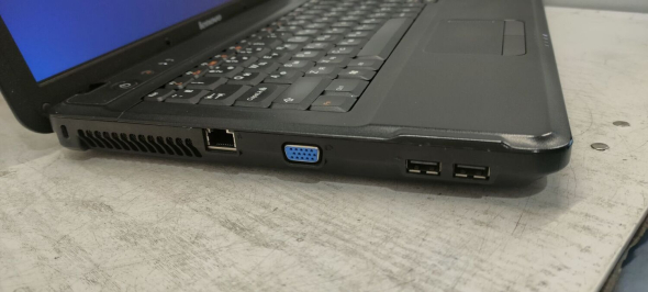 Ноутбук Lenovo G550 / 15.6&quot; (1366x768) TN / Intel Pentium T4500 (2 ядра по 2.3 GHz) / 4 GB DDR3 / 250 GB HDD / Intel GMA Graphics 4500M / WebCam / АКБ не держит - 4