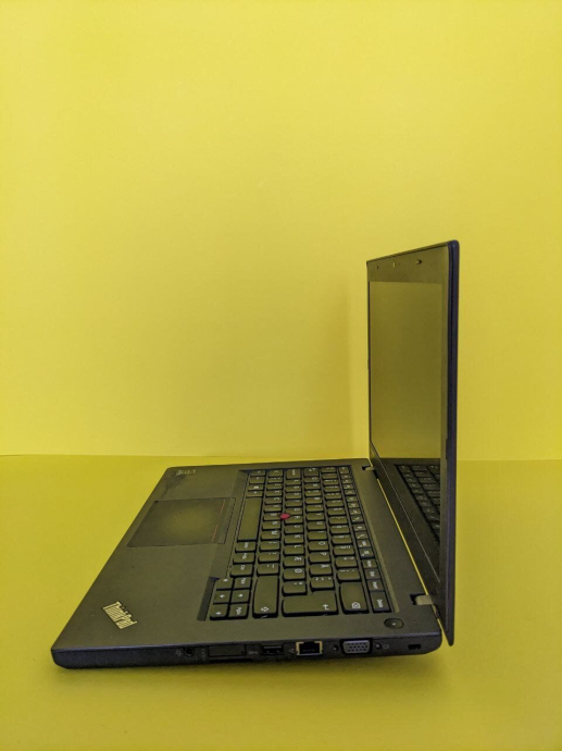 Ноутбук Б-класс Lenovo ThinkPad T440 / 14&quot; (1366x768) TN / Intel Core i5-4300U (2 (4) ядра по 1.9 - 2.9 GHz) / 4 GB DDR3 / 120 GB SSD / Intel HD Graphics 4400 / WebCam - 4