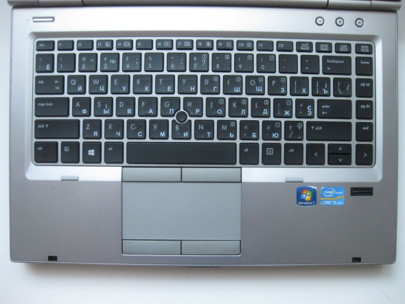 Ноутбук Б-клас HP EliteBook 8470p / 14&quot; (1600x900) TN / Intel Core i5 - 3360M (2 (4) ядра по 2.8-3.5 GHz) / 8 GB DDR3 / 256 GB SSD / AMD Radeon HD 7570M, 1 GB GDDR5, 64-bit / WebCam / DVD-RW - 4