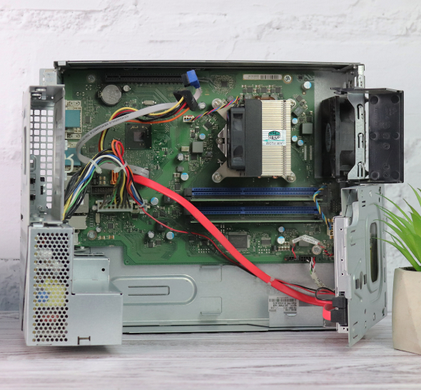Системний блок Fujitsu Esprimo C910 SFF Intel Core i5-3470 8Gb RAM 1Tb SSD - 4