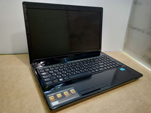 Ноутбук Lenovo G580 / 15.6&quot; (1366x768) TN / Intel Celeron 1000M (2 ядра по 1.8 GHz) / 4 GB DDR3 / 120 GB SSD / Intel HD Graphics / DVD-ROM - 2