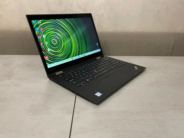 Ноутбук-трансформер Б-класс Lenovo ThinkPad X1 Yoga (2nd Gen) / 14&quot; (2560x1440) IPS Touch / Intel Core i7-7600U (2 (4) ядра по 2.8 - 3.9 GHz) / 16 GB DDR3 / 256 GB SSD M.2 / Intel HD Graphics 620 / WebCam / Fingerprint / USB 3.1 / HDMI - 4